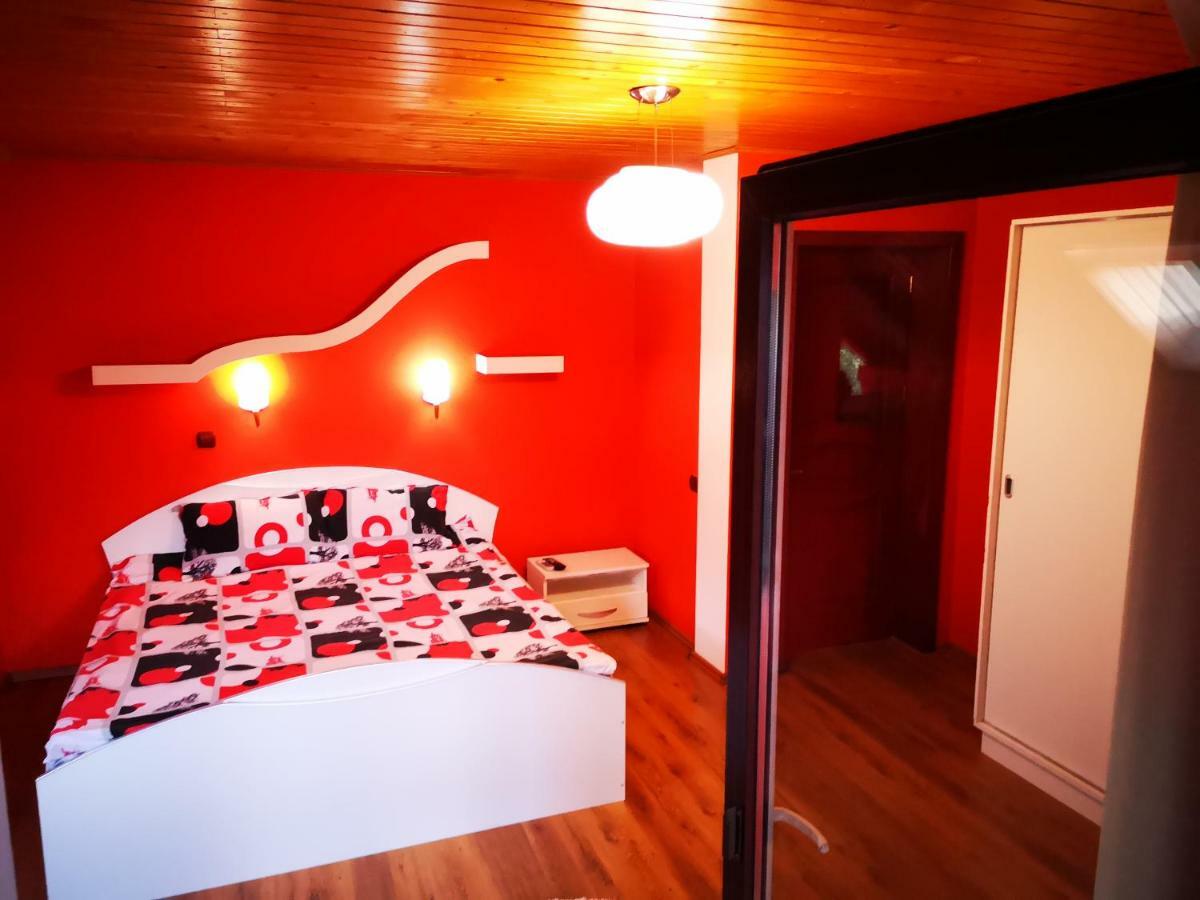 Casa De Vacanta Paraul Rece Extérieur photo